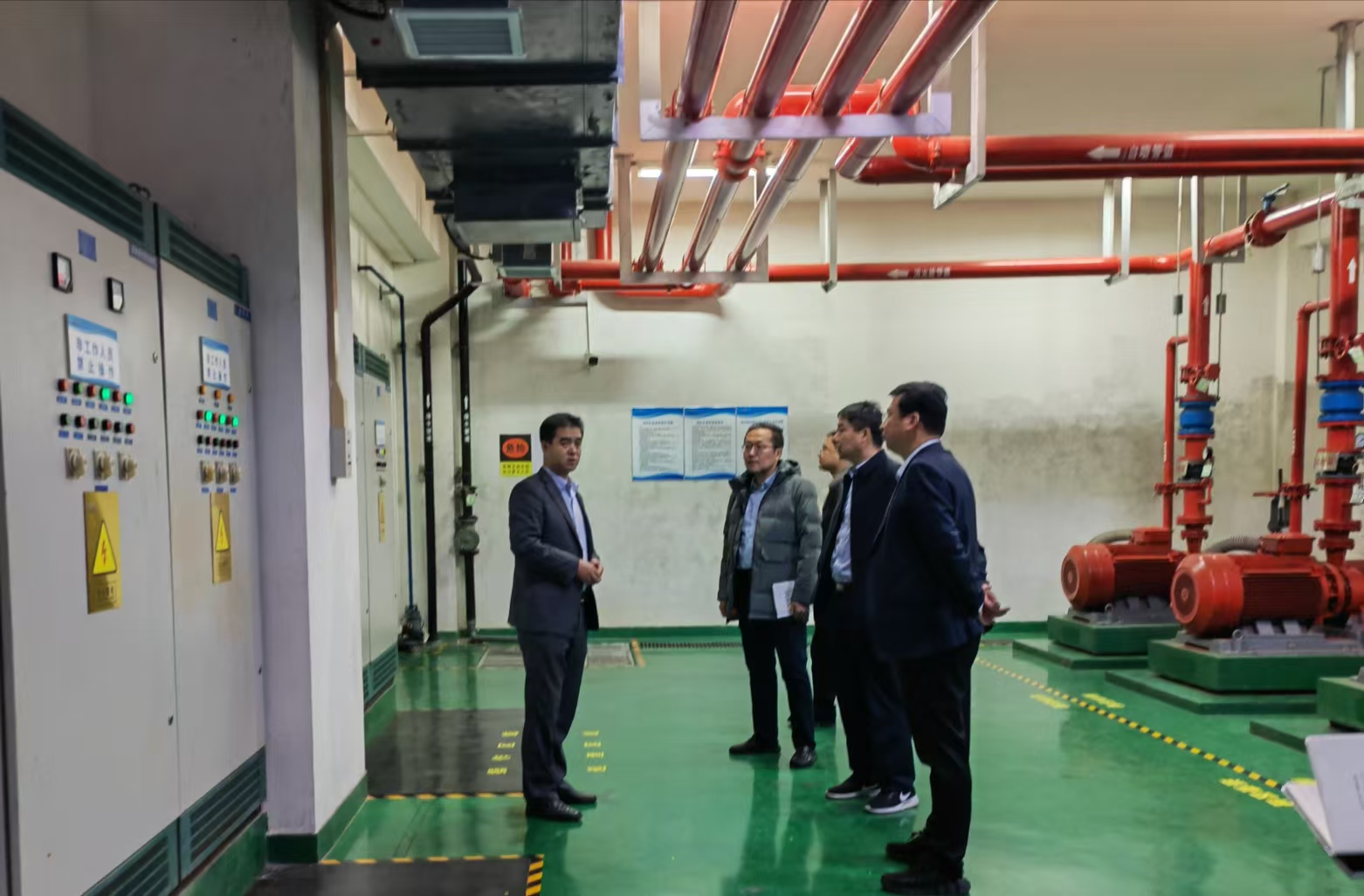 181734507284191374.jpg 12.18(2).jpg